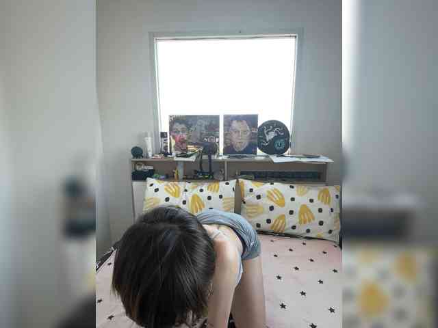 Изображение секс-шоу модели thechloee