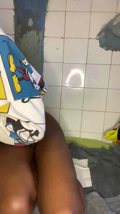Laralapute's sex show image