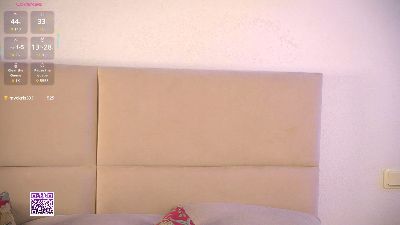 MaxineDeman's sex show image