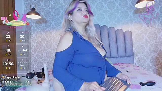 Natasha_699's sex show image Natasha_699's sex show image