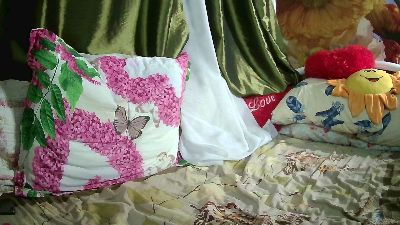 Yoursexkroshka's sex show image