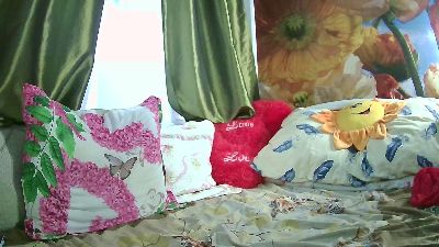 Yoursexkroshka's sex show image