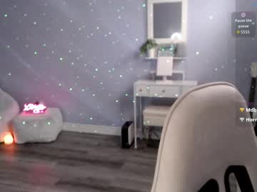 bellastar84's sex show image
