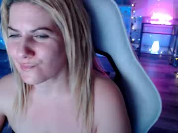 bellastar84's sex show image