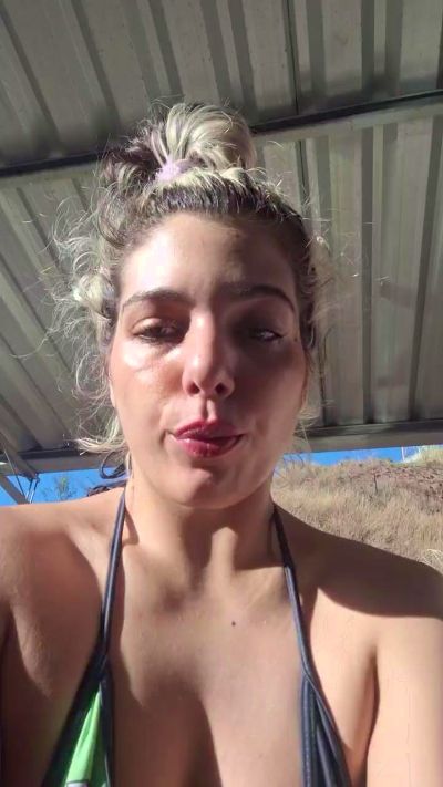 LizzieBlack's sex show image