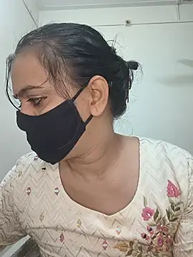 Изображение секс-шоу модели spasyQueen69 Изображение секс-шоу модели spasyQueen69