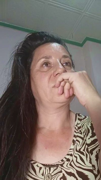 Sexshow-Bild von HAIRY_PUSSY_fr