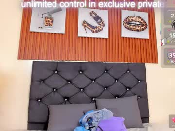 Sexshow-Bild von cristale69 Sexshow-Bild von cristale69