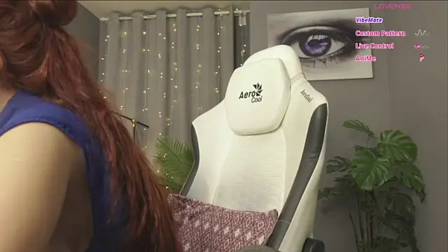 Megany's sex show image