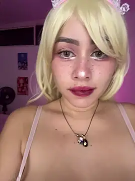 18_salo's sex show image