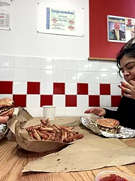 kimmiakiss22's sex show image kimmiakiss22's sex show image