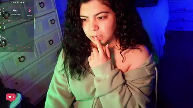 kimmiakiss22's sex show image kimmiakiss22's sex show image