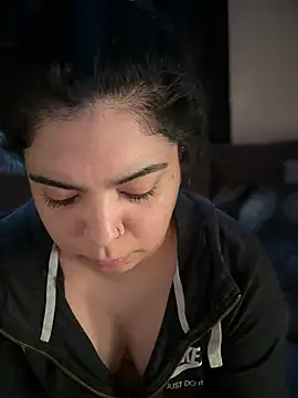 kimmiakiss22's sex show image