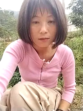 linda_bae00's sex show image