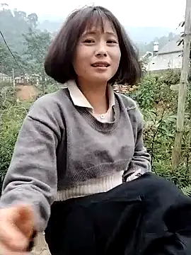 linda_bae00's sex show image