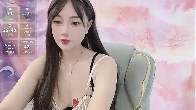 Изображение секс-шоу модели Crush-7ii Изображение секс-шоу модели Crush-7ii