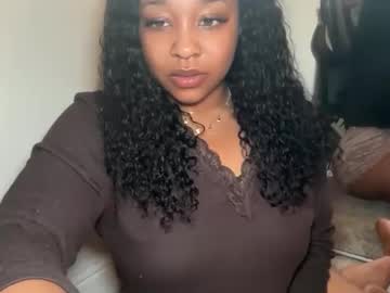 Изображение секс-шоу модели yourmommysilk