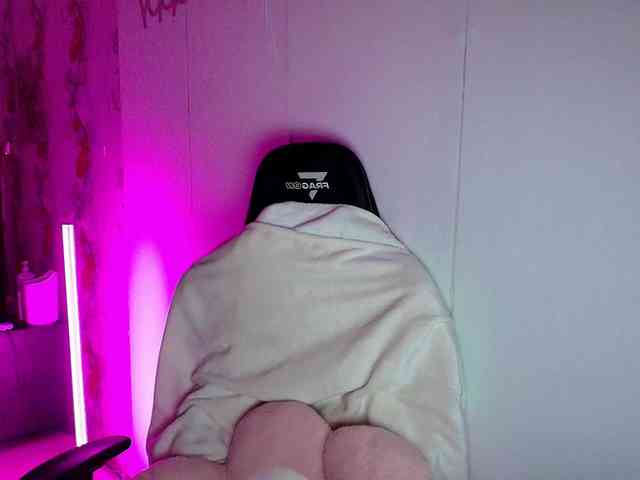 KristinaScott's sex show image