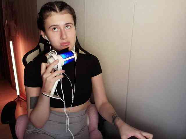 KristinaScott's sex show image