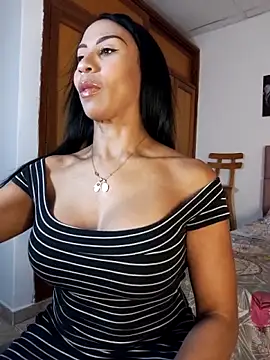 Charlotte_Bayron's sex show image