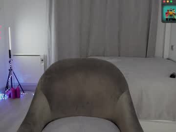 Изображение секс-шоу модели milanacamgirl