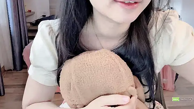 _Lynh_'s sex show image