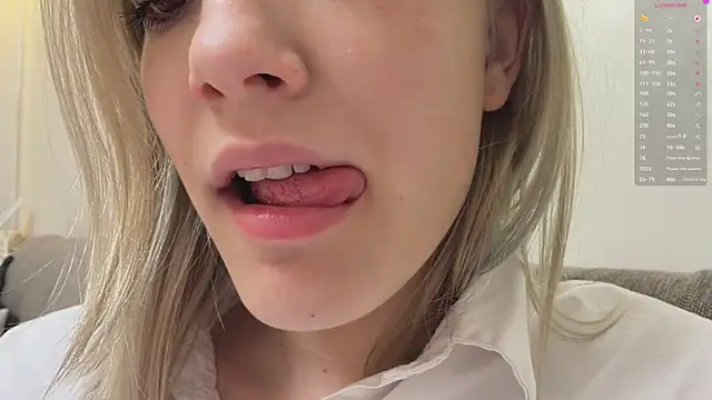 Carolini_i's sex show image