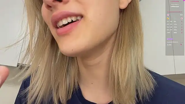 Carolini_i's sex show image