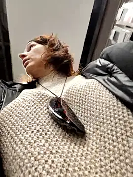 EvaXOAir's sex show image