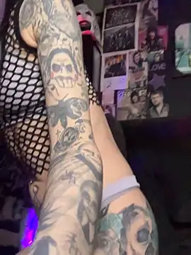 Изображение секс-шоу модели MissMidnightUK Изображение секс-шоу модели MissMidnightUK