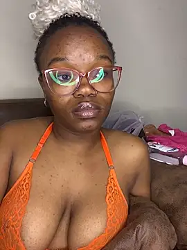 YummyMelanin117's sex show image