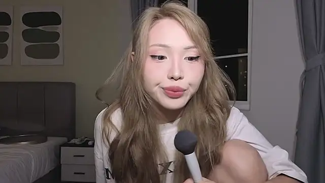 TammiLou's sex show image