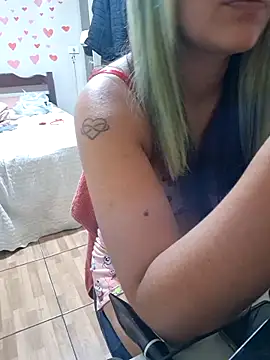 euahotmarii20's sex show image