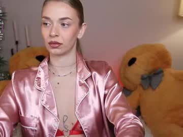 qwennx's sex show image