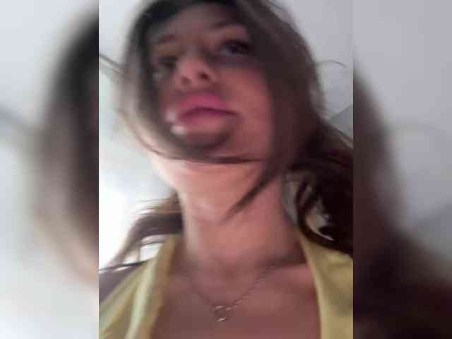 Изображение секс-шоу модели Pleasure- Изображение секс-шоу модели Pleasure-