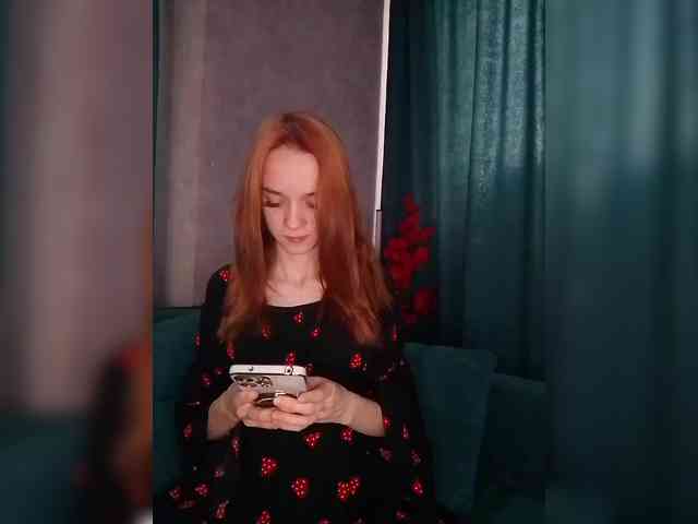 AlexNikaaa1815's sex show image