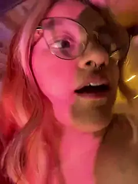 Sophia_Weest99's sex show image Sophia_Weest99's sex show image