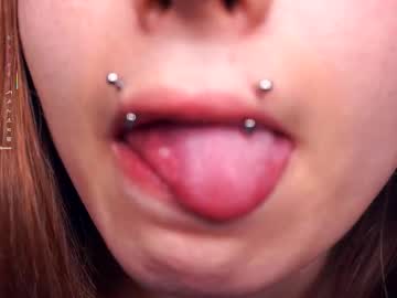 Изображение секс-шоу модели engelellick