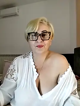 Изображение секс-шоу модели Pumabionda Изображение секс-шоу модели Pumabionda