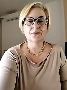 Pumabionda's sex show image