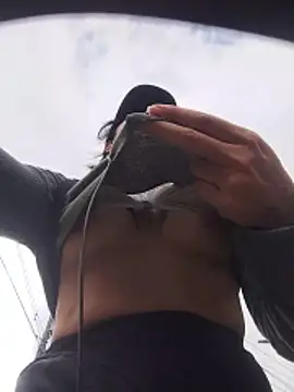 taaylor33's sex show image