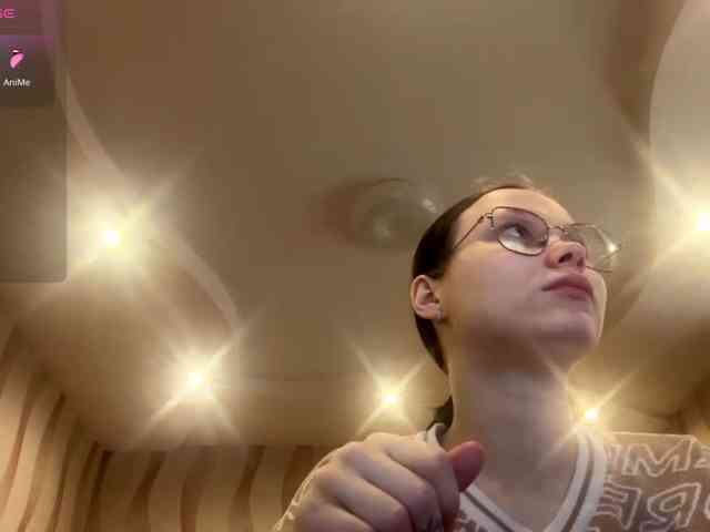 Изображение секс-шоу модели BattyHils Изображение секс-шоу модели BattyHils