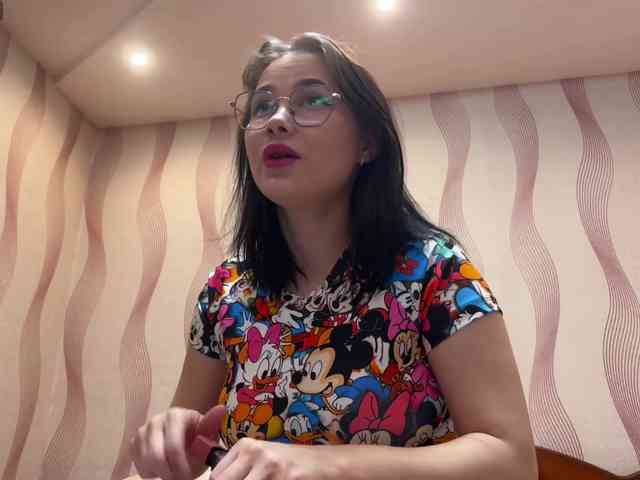 Изображение секс-шоу модели BattyHils Изображение секс-шоу модели BattyHils