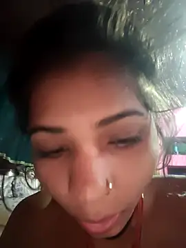 Изображение секс-шоу модели R_Roshni