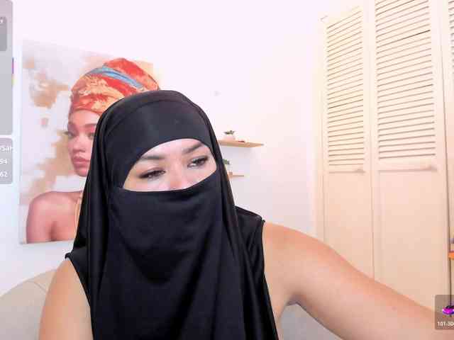 Layla-arabelle's sex show image Layla-arabelle's sex show image