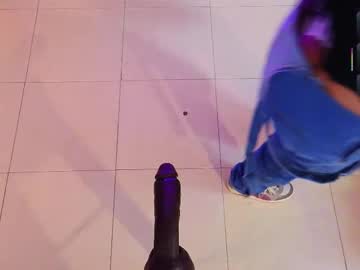 Изображение секс-шоу модели laady_brownn Изображение секс-шоу модели laady_brownn