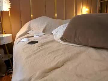 oh_julie's sex show image