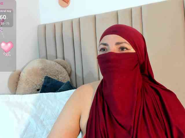 naylaa-'s sex show image