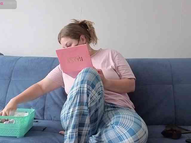 Milaa1998's sex show image