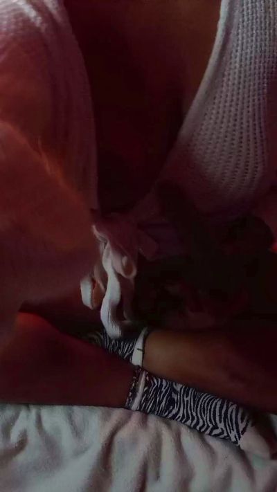 Beurette33sexy's sex show image Beurette33sexy's sex show image